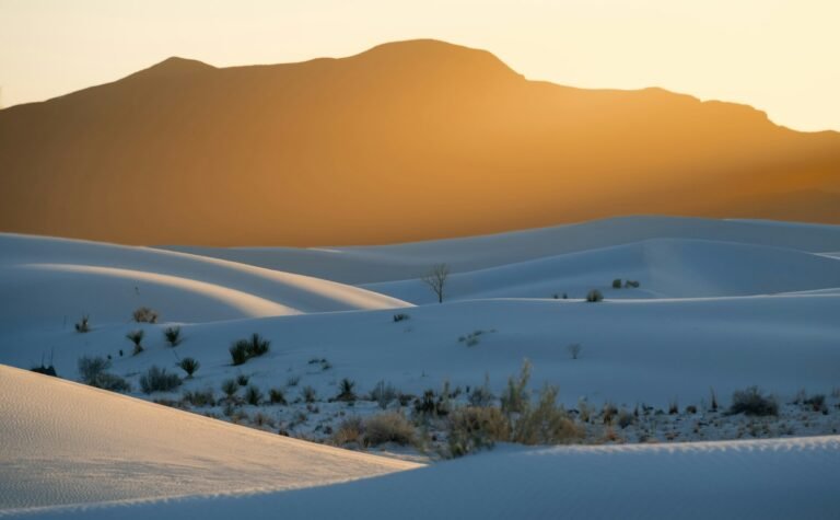 6-Day Erg Chigaga Desert Trek via the Bani Mountains