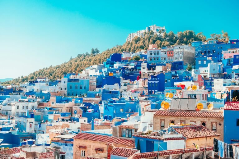 Private 6-Day Marrakech to Chefchaouen via the Sahara